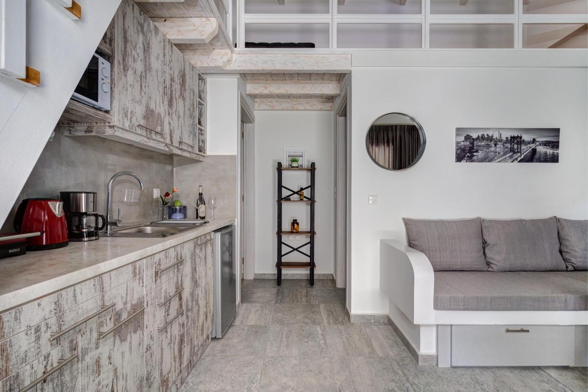Molos Beachfront Apartments In ディアコプト エクステリア 写真