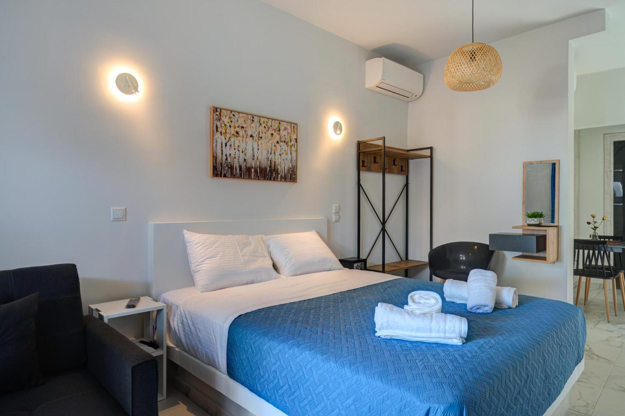 Molos Beachfront Apartments In ディアコプト エクステリア 写真