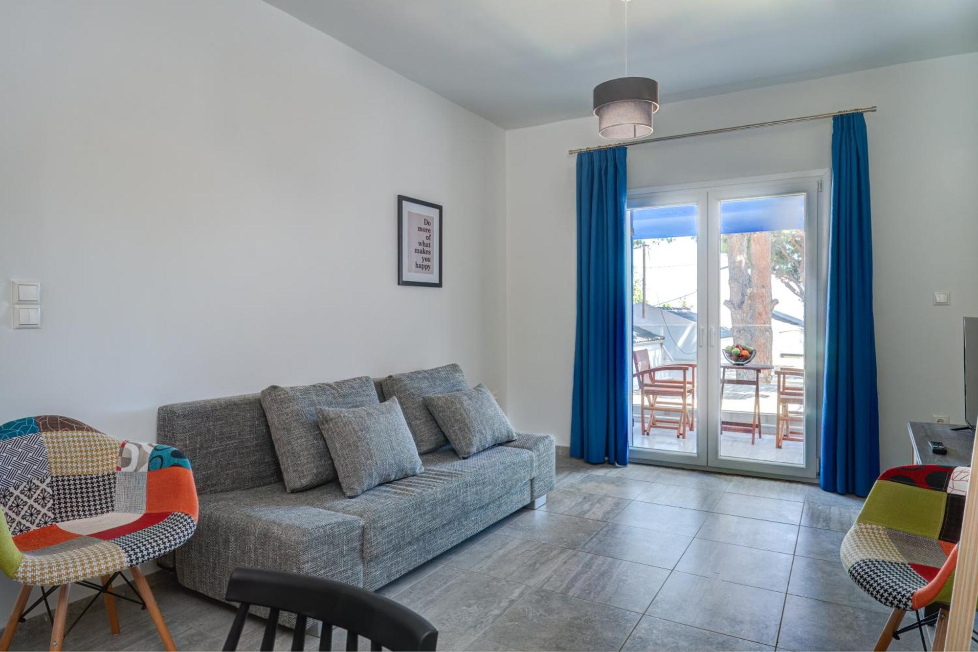 Molos Beachfront Apartments In ディアコプト 部屋 写真